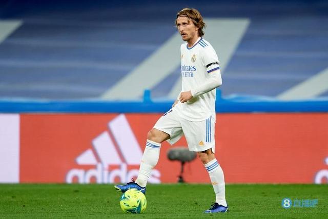 大谷翔平在 2021 年全明星赛同时担任先发投手与第一棒，开创历史先河